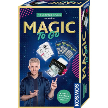 Box of Magic To Go Zauberkasten mit einem zaubernden Mann und verschiedenen Zauberutensilien auf der Vorderseite.