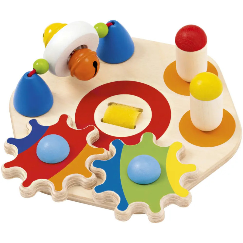 Holzspielzeug für Kleinkinder mit bunten Zahnrädern, Stiften und Formen auf sechseckigem Sockel. Holzspielzeug für Kleinkinder mit bunten Zahnrädern, Stiften und Formen auf sechseckigem Sockel.