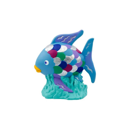 Bunter Spielzeugfisch mit glänzenden Schuppen auf blauer, korallenartiger Basis vor weißem Hintergrund.