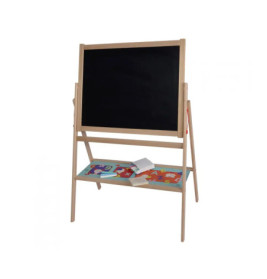 Staffelei aus Holz mit schwarzer Tafel, unterem Ablagebrett für Bücher und Papiere, vor weißem Hintergrund.