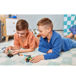 5 Surprise Monster Trucks xuru