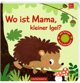 Ein gezeichneter Igel betrachtet einen Pilz unter einem Baum Text: Wo ist Mama, kleiner Igel?.
