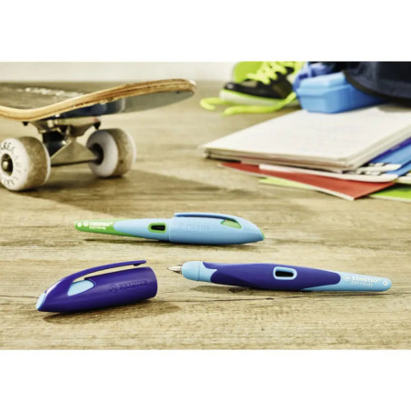 Ergonomischer Schulfüller für Linkshänder mit Anfänger-Feder A - STABILO EASYbirdy in himmelblau/gra