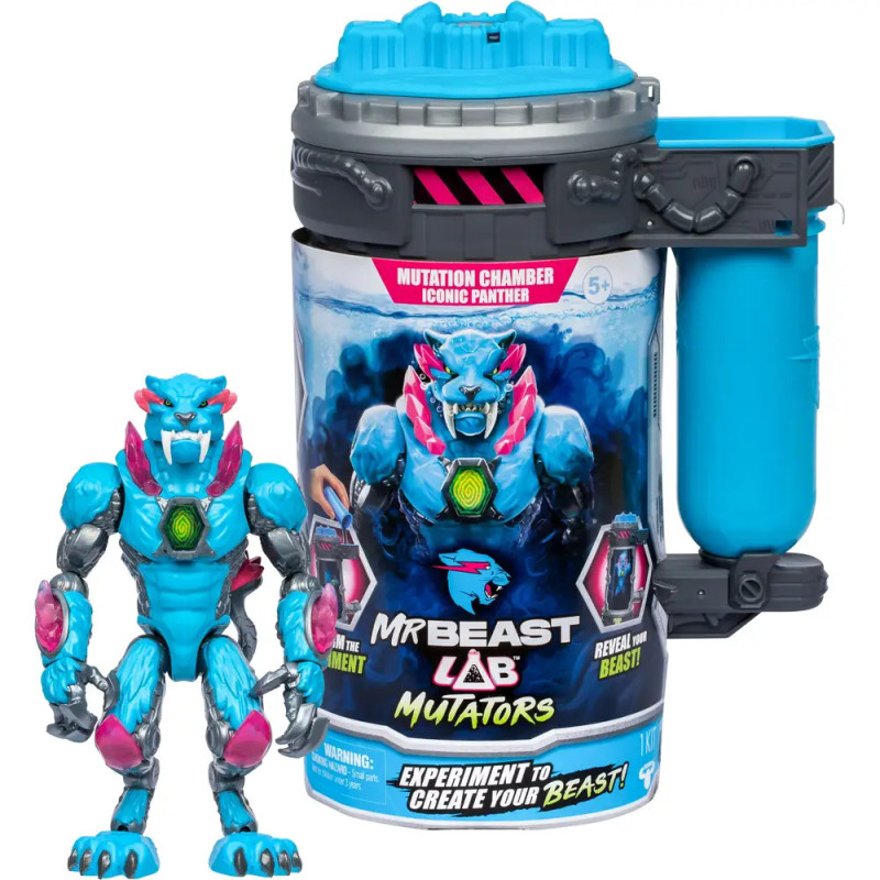 Eine blau-pinke Beast-Actionfigur steht neben einer MrBeast Lab Mutators Spielzeug-Mutationskammer.