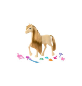 Spielzeugpferd mit langem, kämmbaren Haar und buntem Pflegezubehör davor arrangiert.