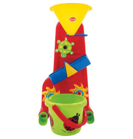 Buntes Wasserspielzeug aus Kunststoff mit Trichter, Schildkrötendrehteil, blauer Rutsche und grünem Eimer mit Marienkäfern.