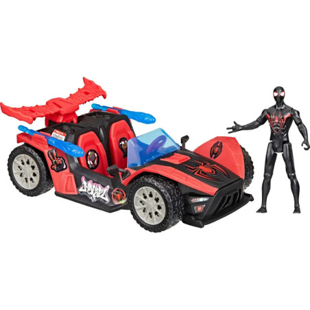 Rotes und schwarzes Spider-Man-Spielzeugauto mit blauen Akzenten, daneben steht eine Spider-Man-Figur.