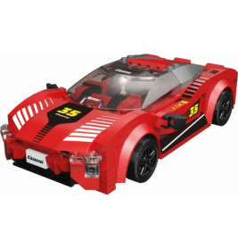 Rotes Spielzeug-Rennauto mit schwarzen Streifen, Nummer 35 und schwarzen Rädern aus Bausteinen gebaut.