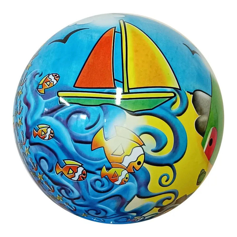 Bunter Wasserball mit Illustrationen von Segelboot, Fischen, blauen Wellen und Möwen auf der Oberfläche.