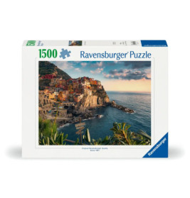 Ravensburger Puzzle, 1500 Teile, zeigt ein Küstendorf mit bunten Häusern auf felsigen Klippen.