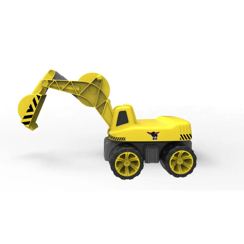 Gelber Spielzeug-Bagger mit schwarzen Rädern und beweglichem Arm vor weißem Hintergrund. Gelber Spielzeug-Bagger mit schwarzen Rädern und beweglichem Arm vor weißem Hintergrund.