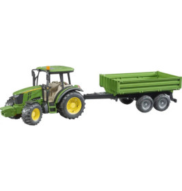 John Deere 5115M mit Bordwandanhänger