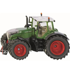 Grüner Fendt 1050 Vario Traktor mit großen schwarzen Reifen und roten Felgen, seitlich gesehen.