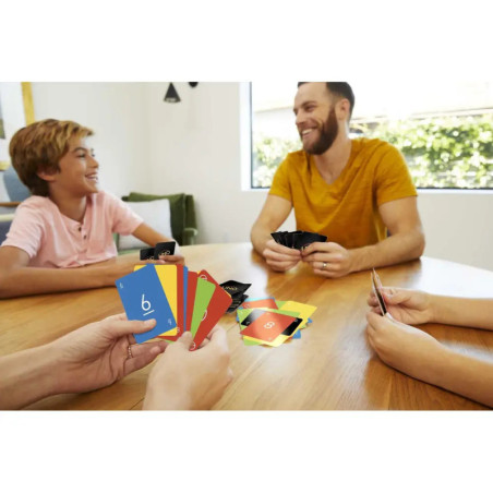 Mattel W2087 UNO (Kartenspiel), 2-10 Spieler, ca. 30-60 min, ab 7 Jahre Mattel W2087 UNO (Kartenspiel), 2-10 Spieler, ca. 30-60 min, ab 7 Jahre