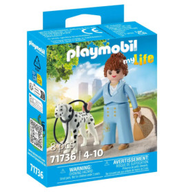 Playmobil My Life Set: Frau im blauen Anzug, Dalmatiner und Park als Kulisse, für Kinder von 4-10 Jahren.