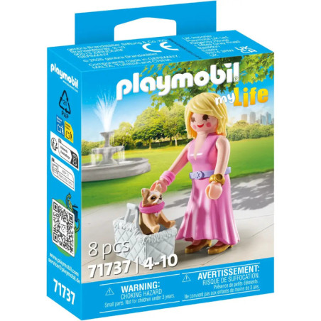 Playmobil-Set: Frau in Pink mit Hund im Park, geeignet für Kinder von 4 bis 10 Jahren.