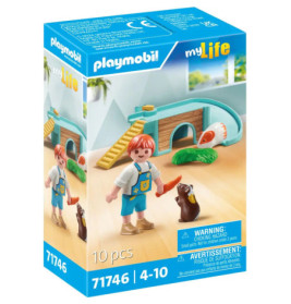 Playmobil myLife Spielset mit Kind- und Robbenfigur sowie Spielplatz-Zubehör auf der Verpackung.