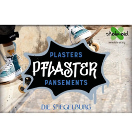 Zwei Skateboarder in Sneakers, Text: Pflaster, Die Spiegelburg, skate-aid.org.