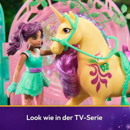 UCA Small Doll Ava & Leaf Stall Spielset UCA Small Doll Ava & Leaf Stall Spielset