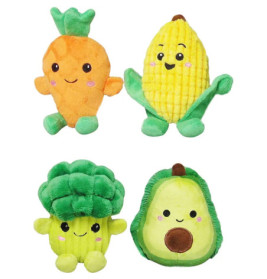 Vier Plüschspielzeuge als Karotte, Mais, Brokkoli und Avocado mit lachenden Gesichtern.