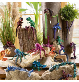 Stegosaurus Skelett - Kristalltier, sortiert