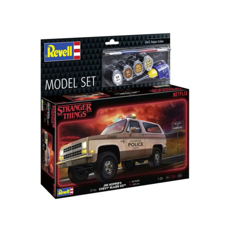 Revell Modellbausatz von Jim Hoppers Chevy Blazer aus Stranger Things, inklusive Farben und Pinsel. Revell Modellbausatz von Jim Hoppers Chevy Blazer aus Stranger Things, inklusive Farben und Pinsel.