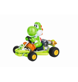 Yoshi-Figur in grünem Kart mit schwarzen Rädern aus der Mario-Kart-Spielreihe.