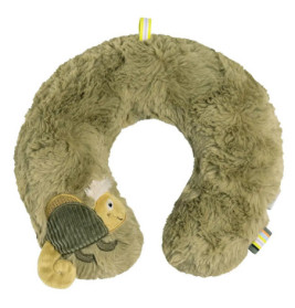 Weiches, grünes Nackenkissen mit kleinem, lächelndem Schneckenmotiv auf einer Seite.