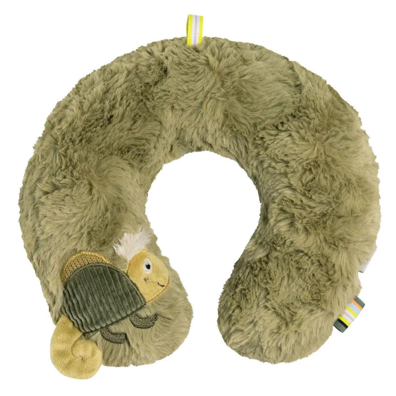 Weiches, grünes Nackenkissen mit kleinem, lächelndem Schneckenmotiv auf einer Seite.