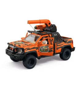 Abenteuerfahrzeug im Dschungel