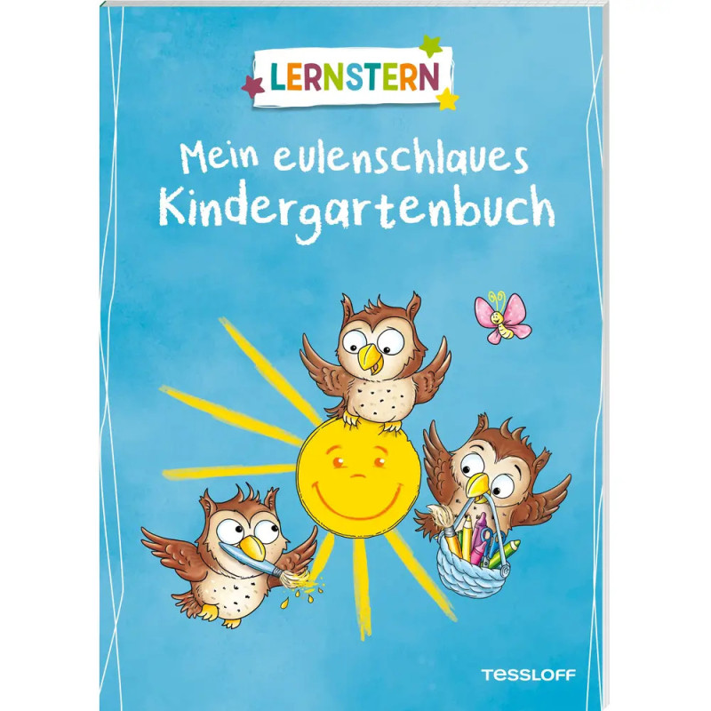 Drei Comic-Eulen und eine lachende Sonne auf blauem Cover mit Titel Mein eulenschlaues Kindergartenbuch.