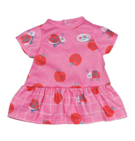 Puppen-Kleid in Rosa mit Marienkäfer- und Apfeldruck, Rüschenrock und kurzen Ärmeln.