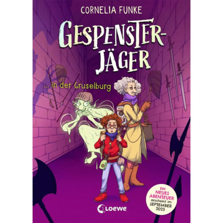Buchcover: Gespensterjäger zeigt zwei Personen und ein Gespenst in violettem Schlossflur mit unheimlichen Waffen an der Wand. Buchcover: Gespensterjäger zeigt zwei Personen und ein Gespenst in violettem Schlossflur mit unheimlichen Waffen an der Wand.