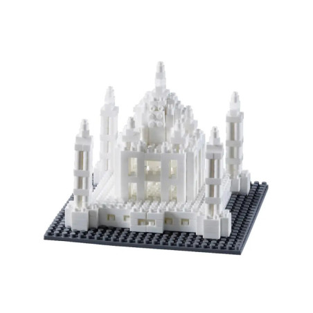 Weißes Miniaturmodell des Taj Mahal aus kleinen Plastiksteinen auf schwarzem Sockel.