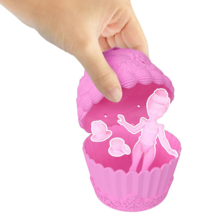 DP Cupcake Reveal im Thekendispay sort.