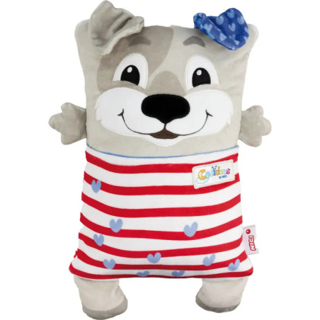 Plüschtier-Hund mit blauem Herz-Hut, rot-weiß gestreiftem Shirt und fröhlichem Gesicht.