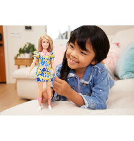Mattel Barbie Fashionistas Puppen Sortiert