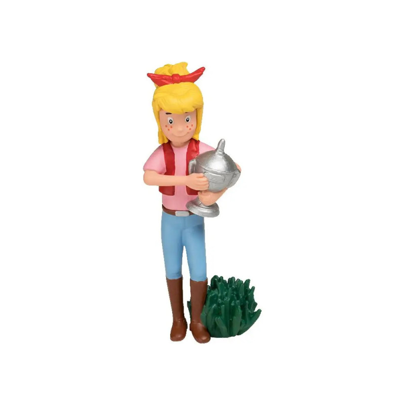 Spielfigur eines Mädchens mit roter Schleife hält einen silbernen Pokal und steht neben einem kleinen grünen Busch. Spielfigur eines Mädchens mit roter Schleife hält einen silbernen Pokal und steht neben einem kleinen grünen Busch.