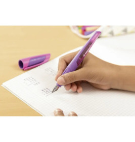 Schulfüller mit Linkshänder-Feder L - STABILO EASYbuddy in lila/magenta - Schreibfarbe blau (löschbar) - Einzelstift -