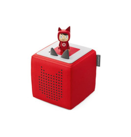 Roter Audio-Würfel mit Lautsprecher und einer kleinen Figur im roten Kostüm auf der Oberseite.