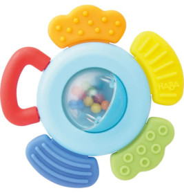 Bunter Babygreifling mit strukturierten Griffen und durchsichtigem Mittelteil mit kleinen, bunten Perlen.