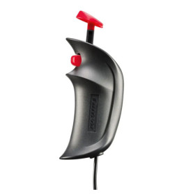 Schwarzer Slotcar-Controller mit rotem Abzug und Drehregler, per Kabel verbunden.