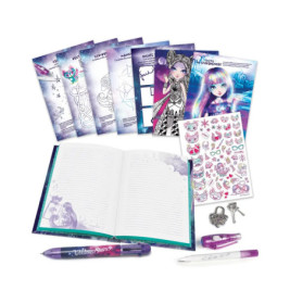 Kunst- und Aktivitätsset mit offenem Notizbuch, Stiften, Stickern, Anhängern und illustrierten Anleitungen.